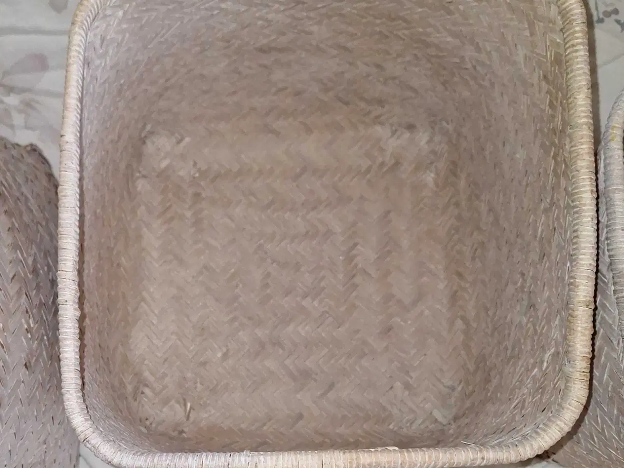 Billede 12 - 3 flotte flet kurve sælges samlet. Opbevaring