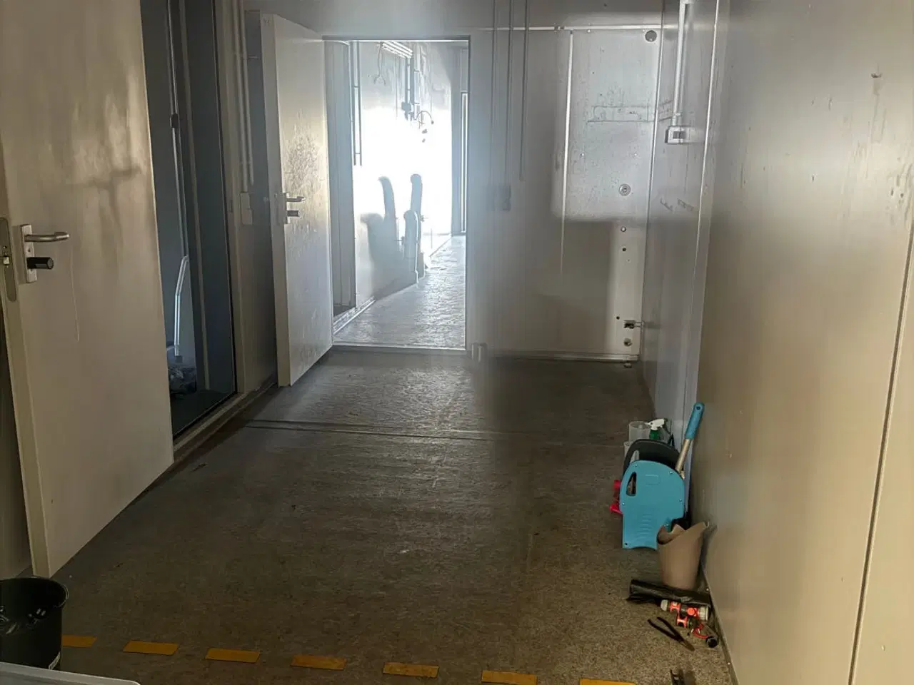 Billede 7 - 4 x 40 foot isolated containers with electricity