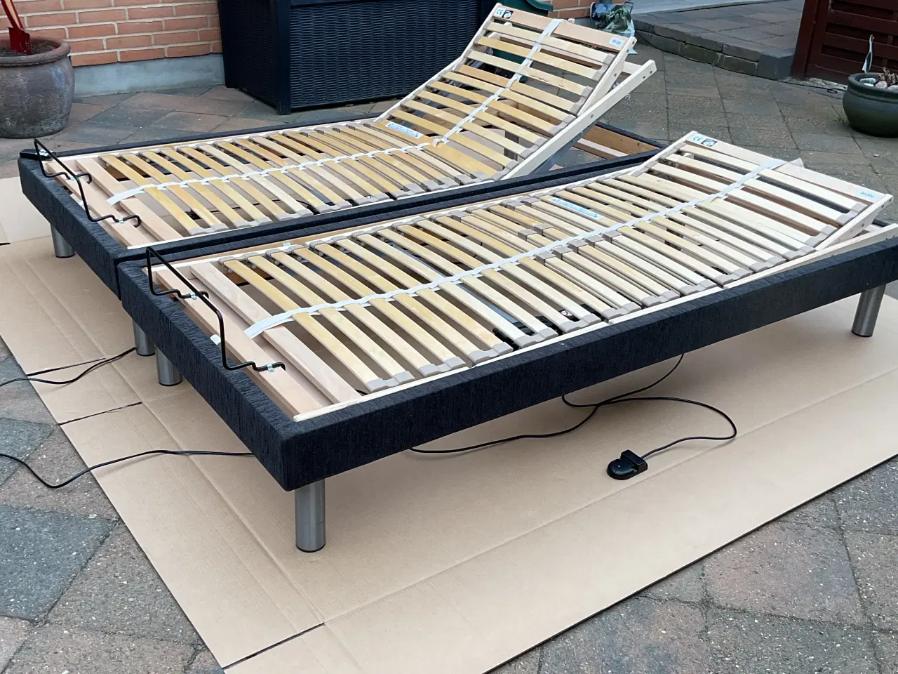 Billede 9 - 2 stk Elevationssenge med madrasser