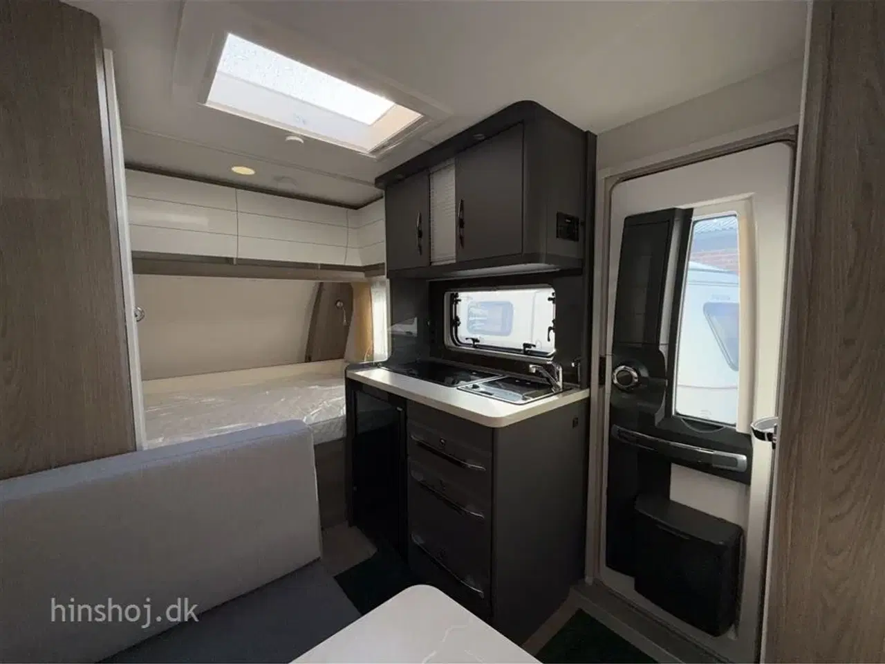 Billede 5 - 2026 - Hobby On Tour 390 SF   Lækker rejsevogn med lav egenvægt fra Hinshøj Caravan A/S
