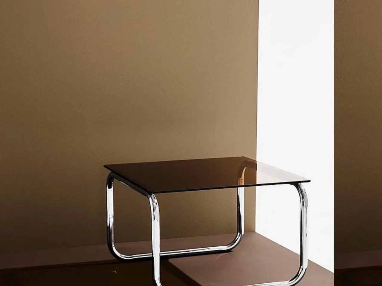 Billede 1 - Sofabord med glasplade 