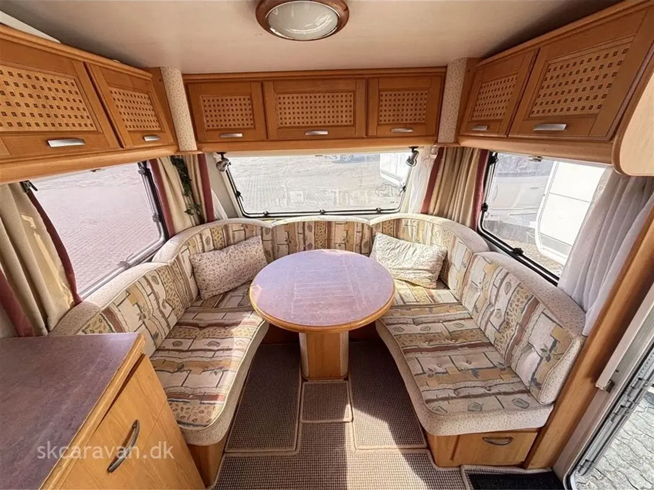 Billede 3 - 2002 - LMC Dominant Winner 510 RD   pæn vogn