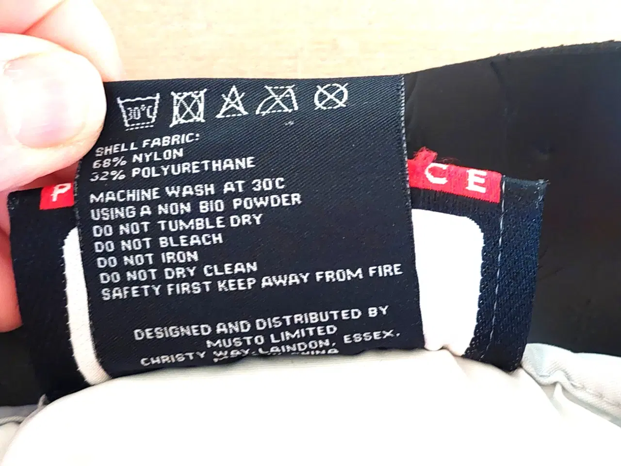 Billede 4 - Sejlerjakke, Musto Performance str. 12-13 år