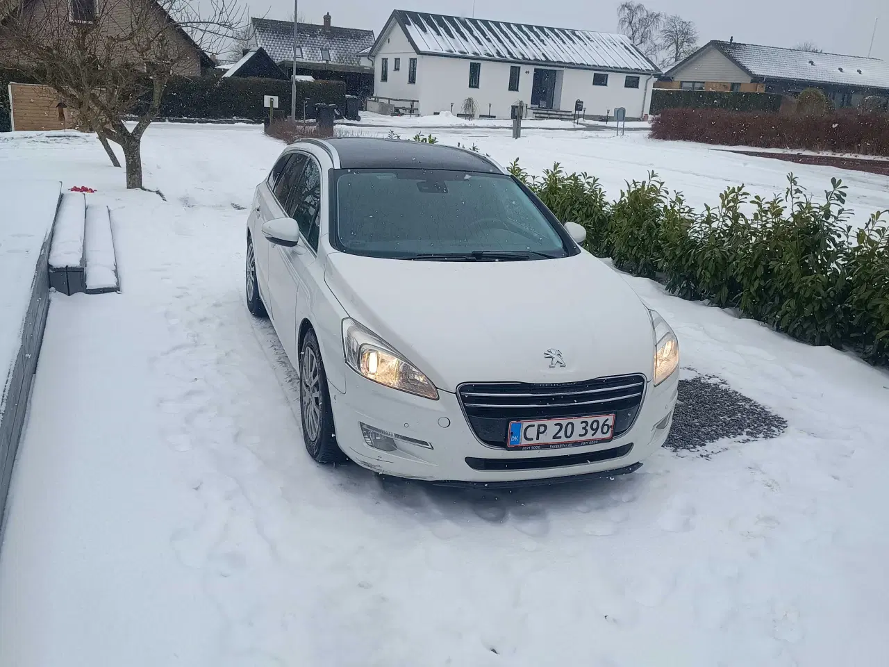 Billede 1 - Fin bil til små penge