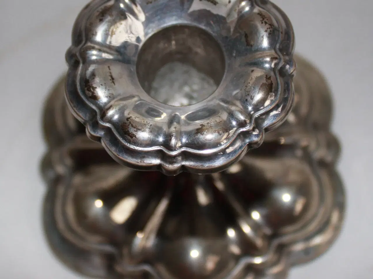 Billede 5 - 2 lysestager af sølv