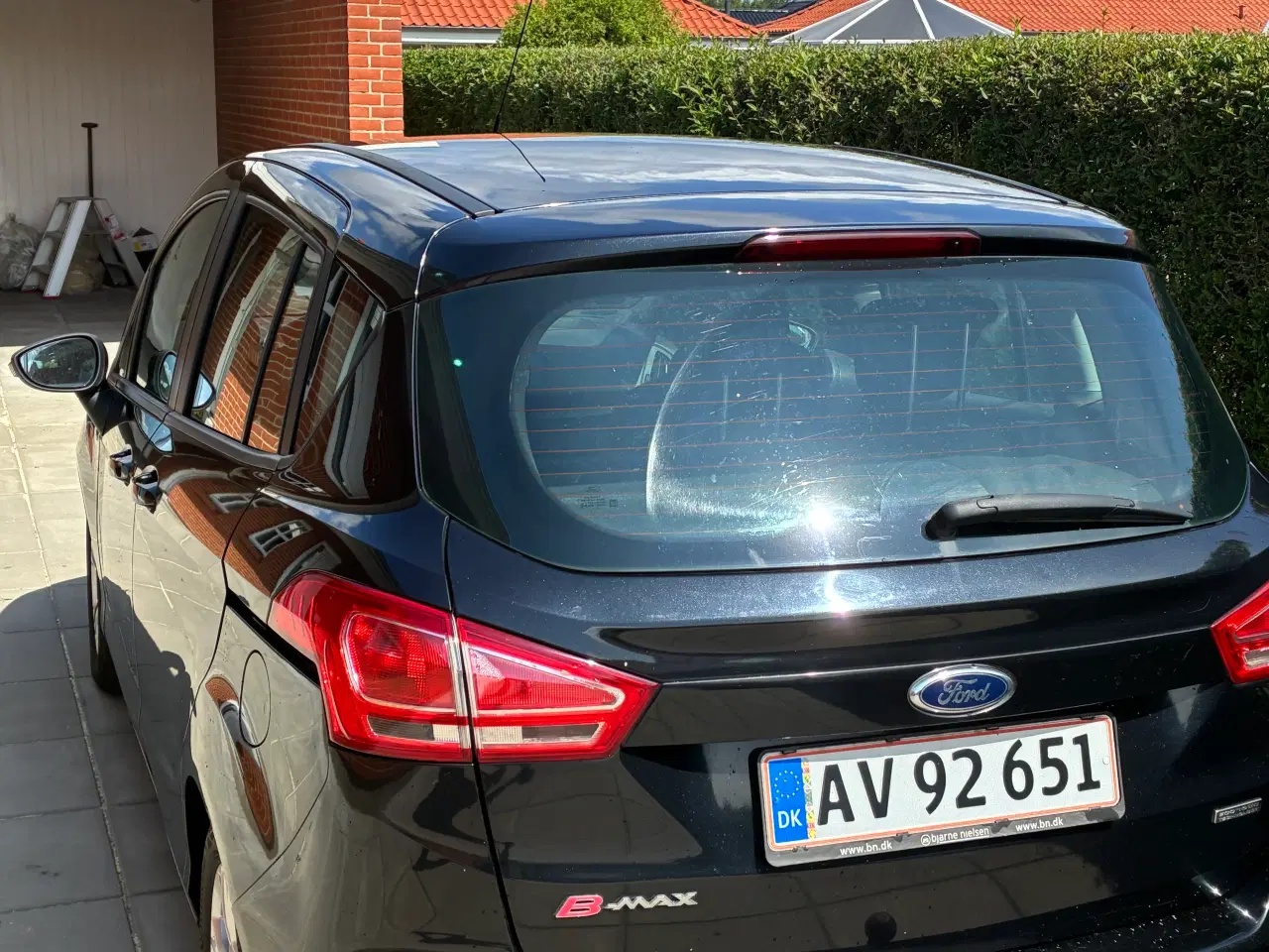 Billede 2 - God familiebil