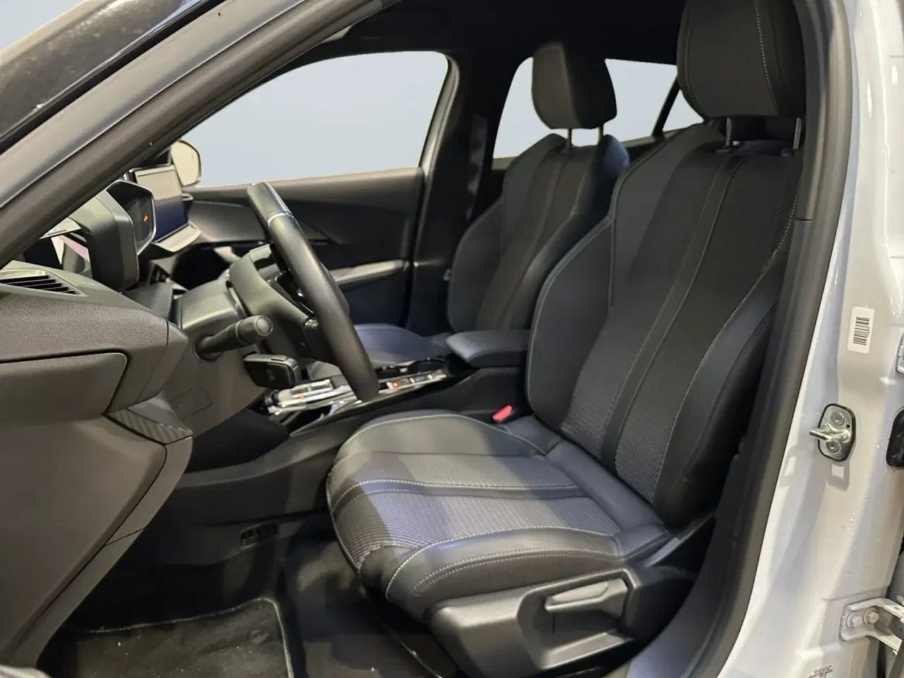 Billede 4 - Peugeot e-2008 54 GT