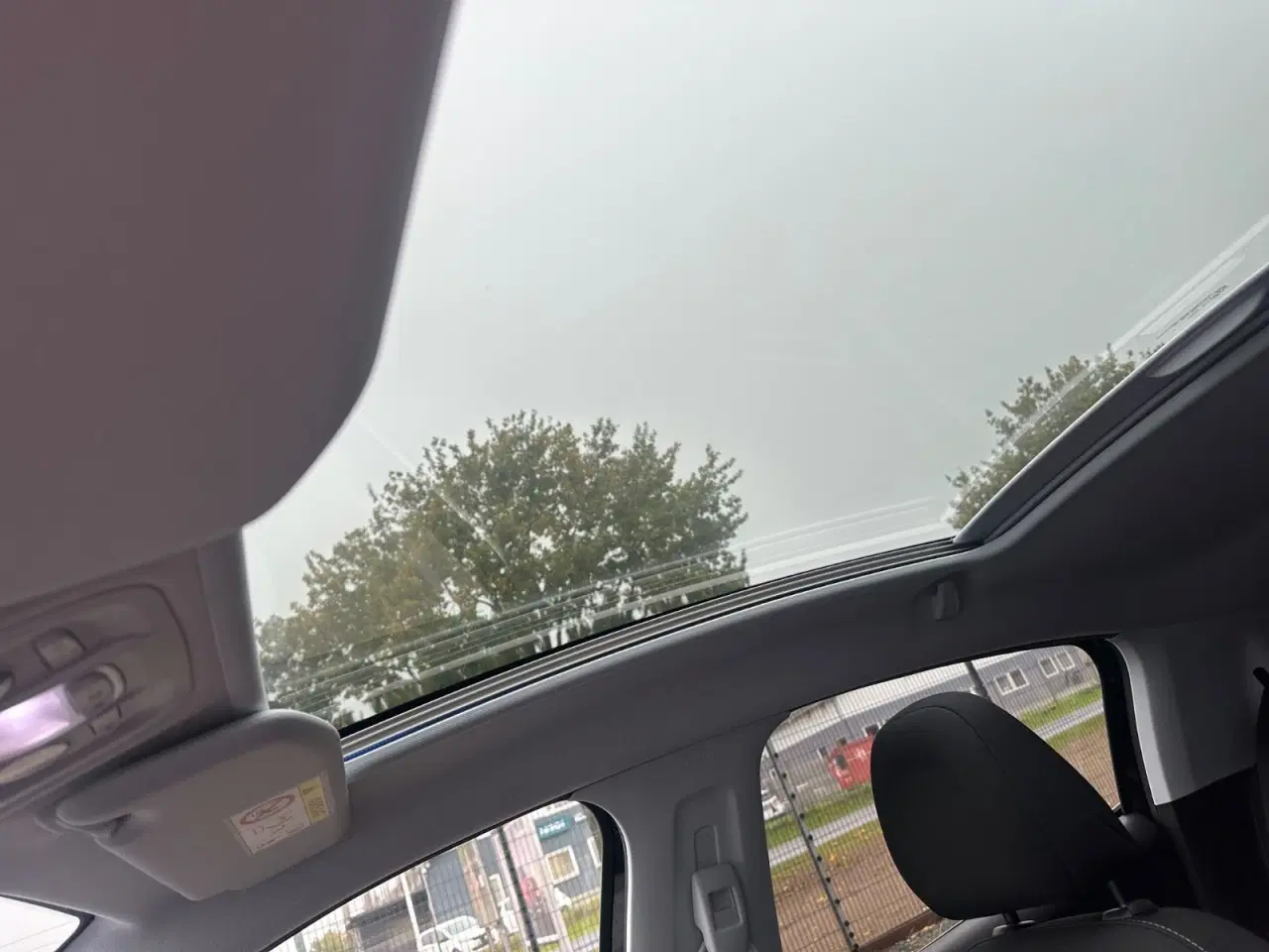 Billede 9 - Peugeot 208 1,2 PureTech 82 Allure Sky