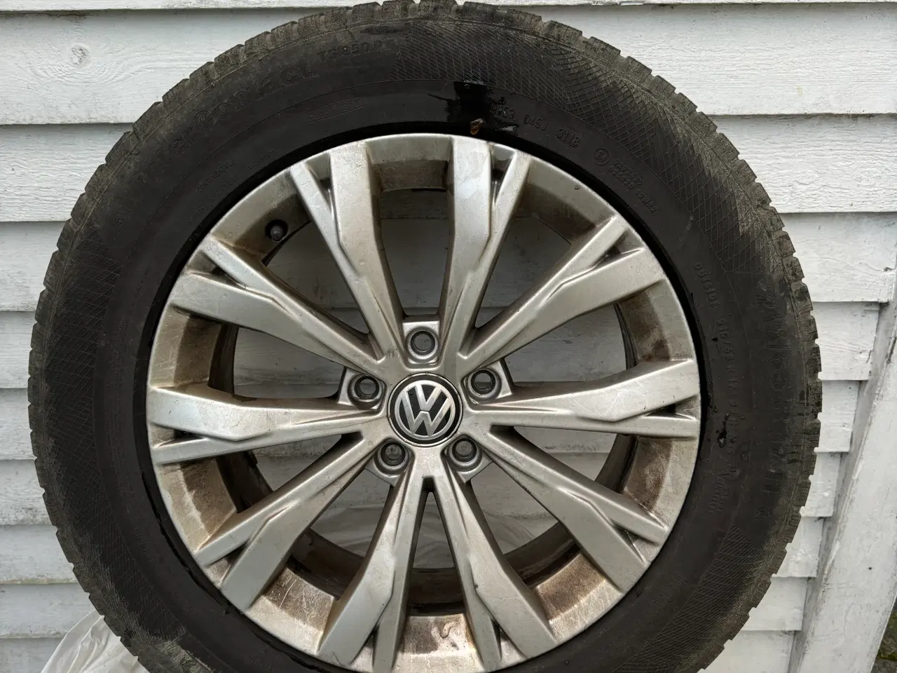 Billede 1 - Originale Tiguan 17” vinterhjul 215/65-17