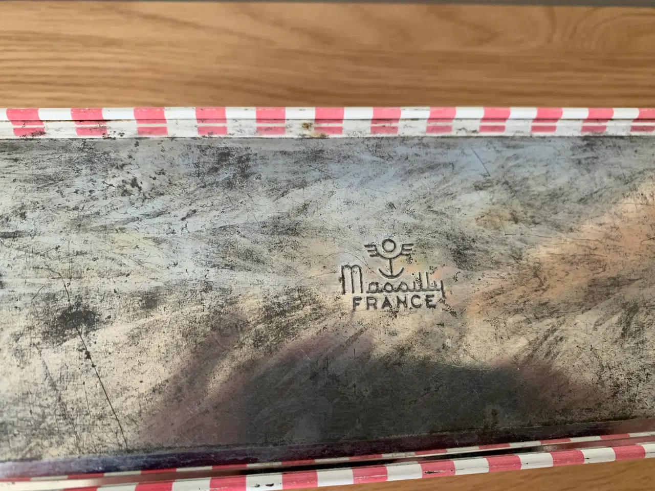 Billede 3 - Anderledes lang dåse, i ternet look