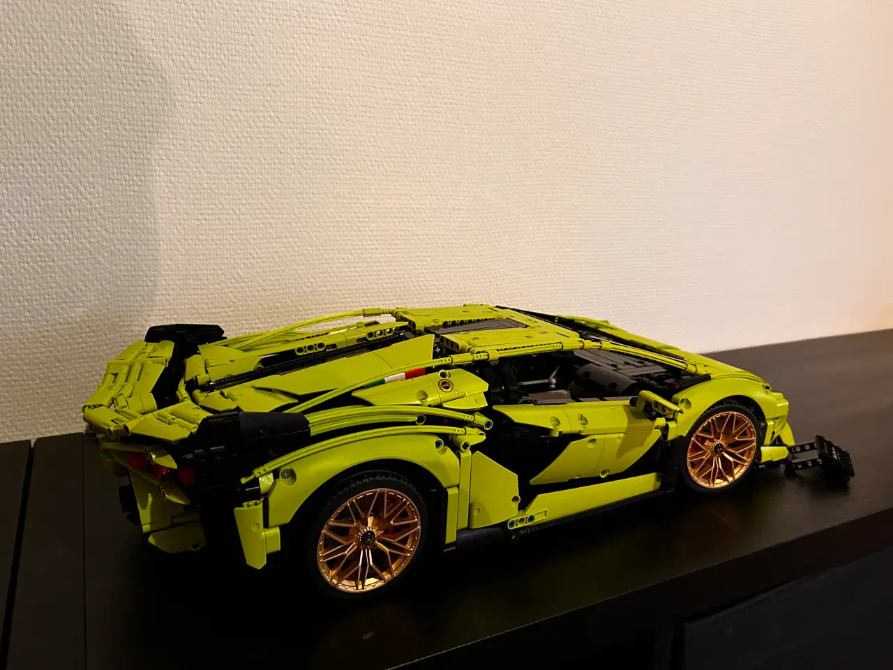 Billede 3 - Lego sian 42115 samlet