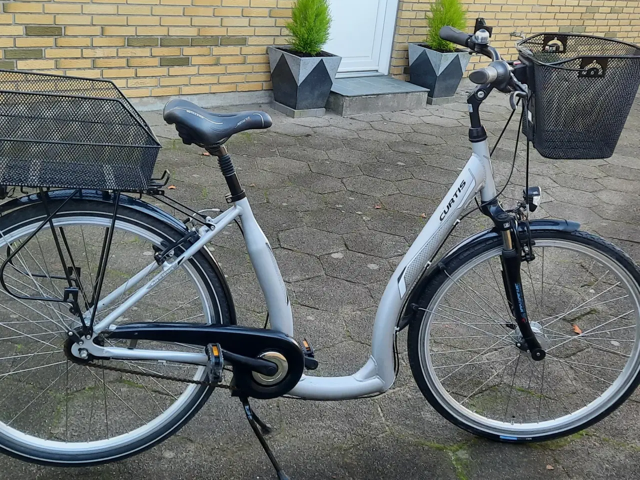 Billede 2 - Flot Curtis damecykel som ny.