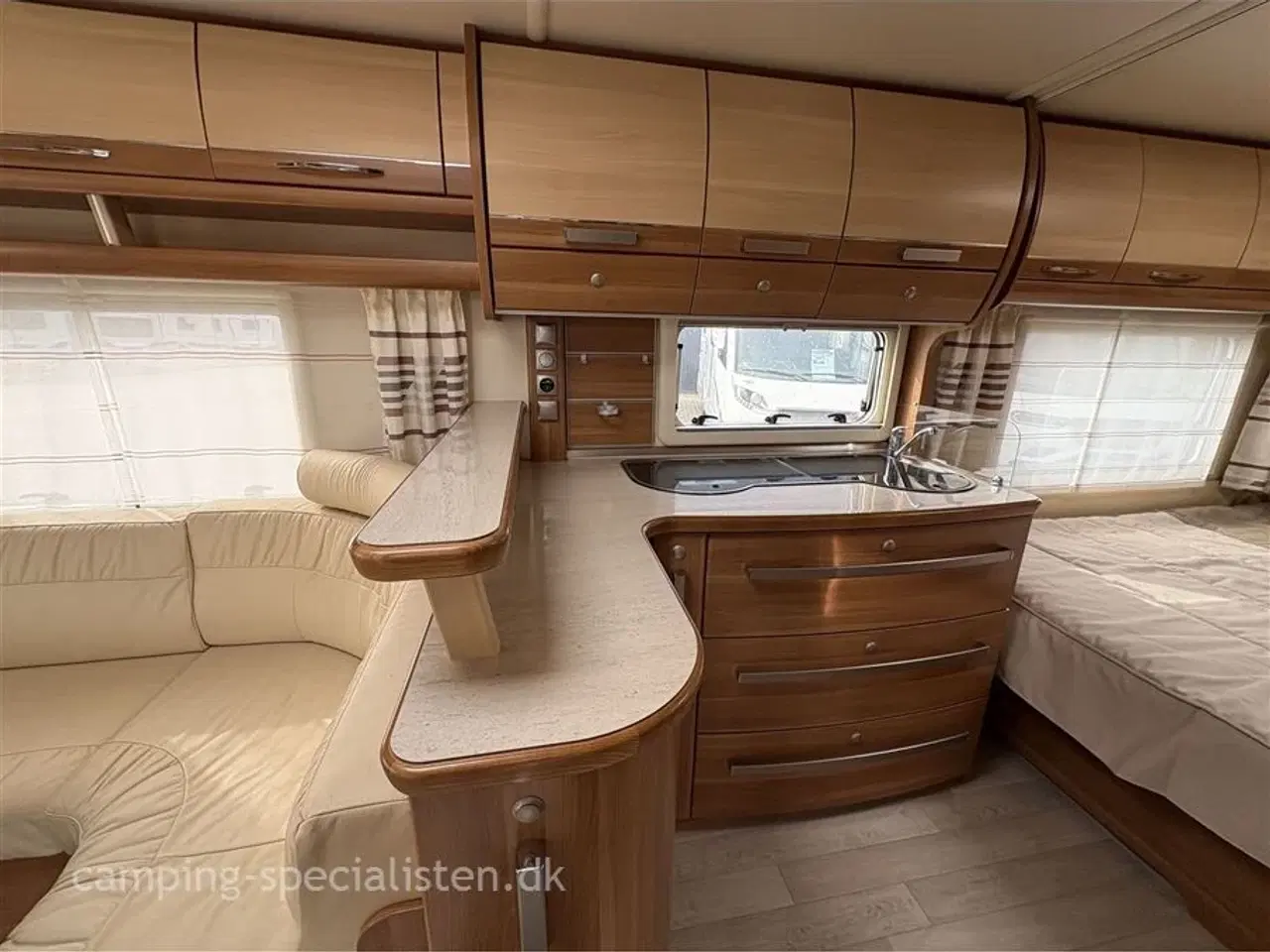Billede 5 - 2013 - Fendt Opal 560 SRF Kampagne   Fendt Opal 560 SRF 2013 - Se den nu hos Camping-Specialisten.dk