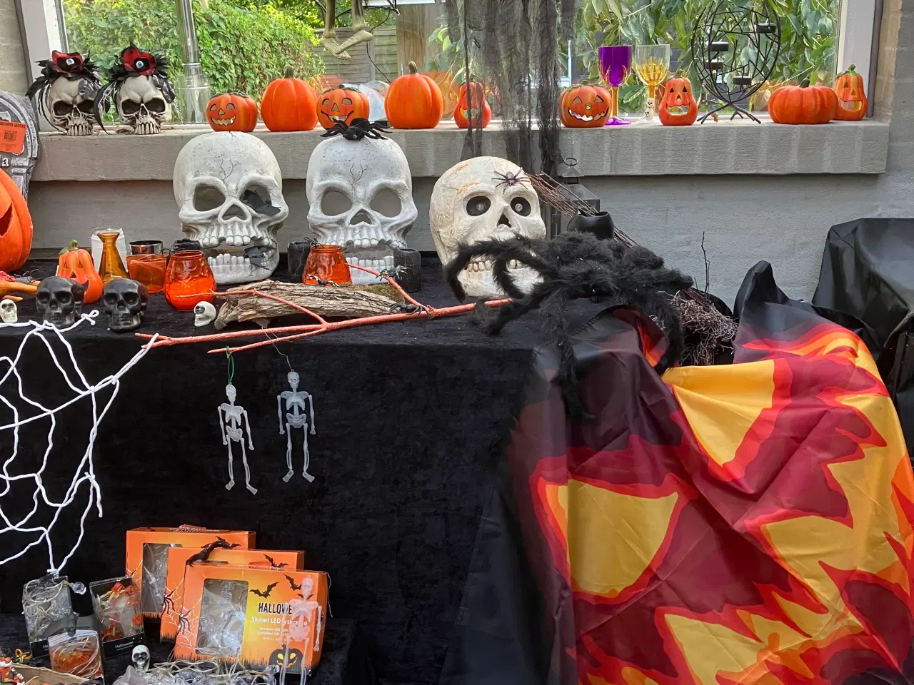 Billede 6 - Halloween udstyr