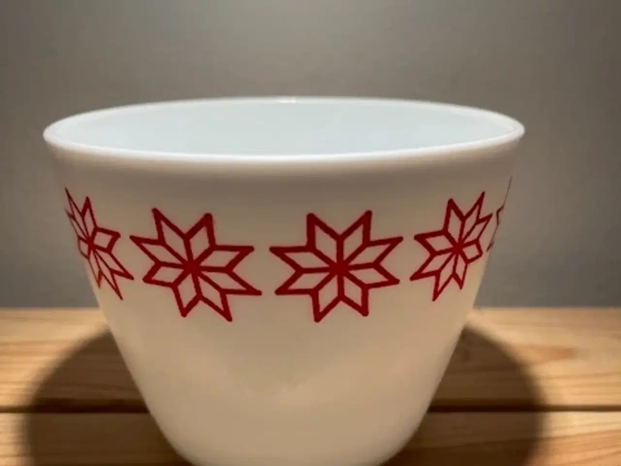 Billede 2 - To fine skåle – IKEA (glas) og Play Prop (Melamin)