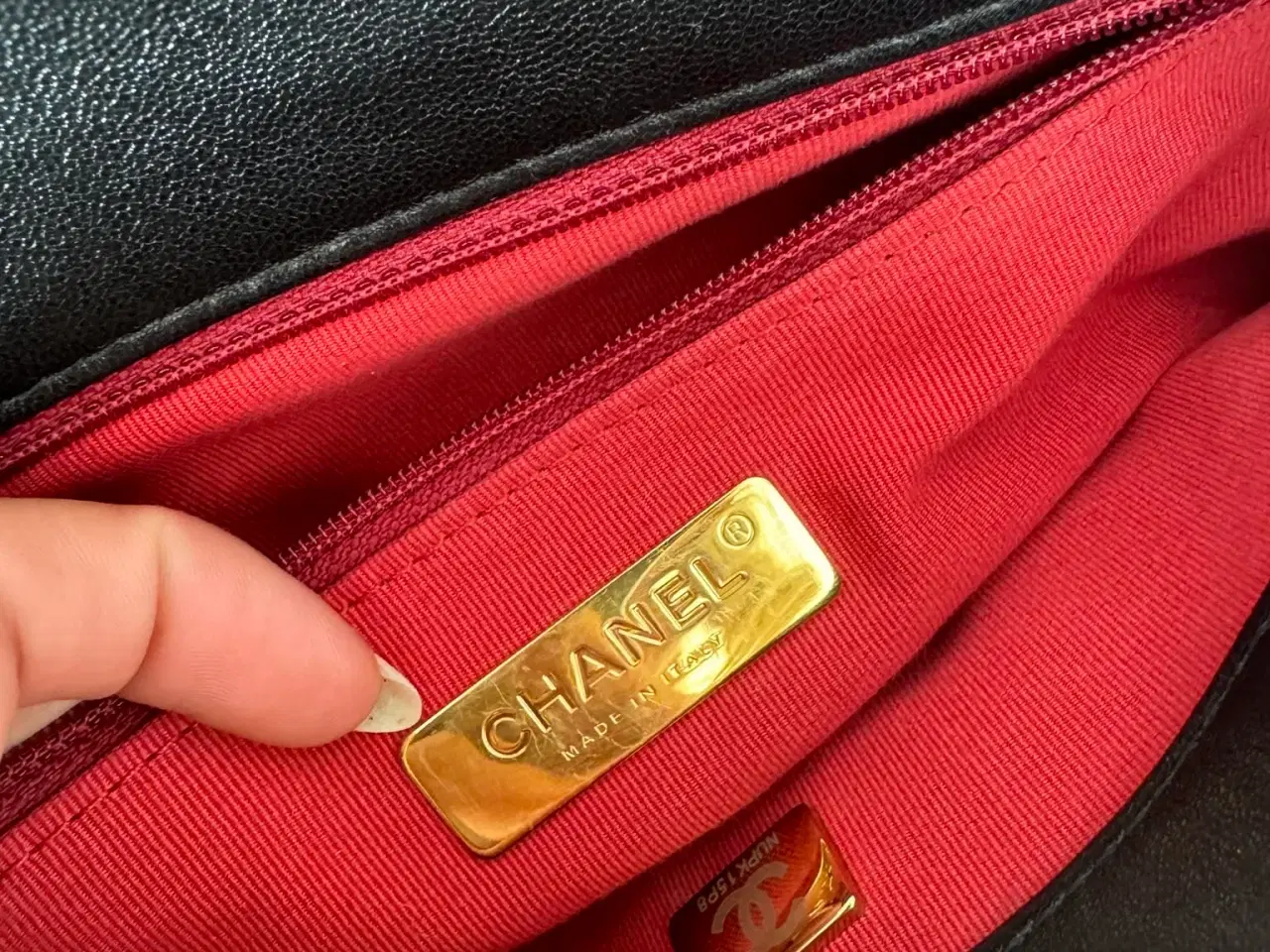 Billede 9 - Super flot Chanel 19 handbag