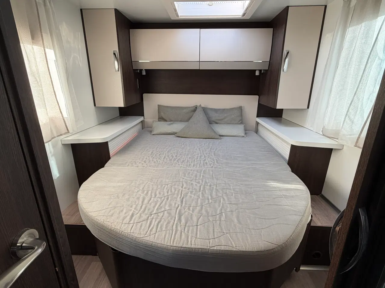 Billede 9 - Benimar Tessoro 497 - Komfort og frihed