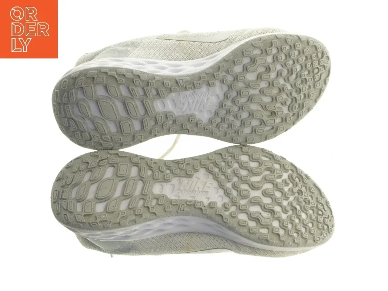 Billede 4 - Nike løbesko størrelse 37,5 fra Nike (str. 37,5 )