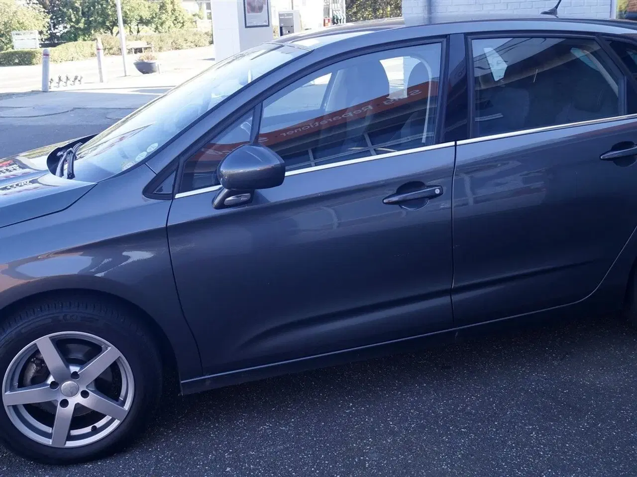 Billede 13 - Citroën C4 1,6 e-HDi Seduction 115HK 5d