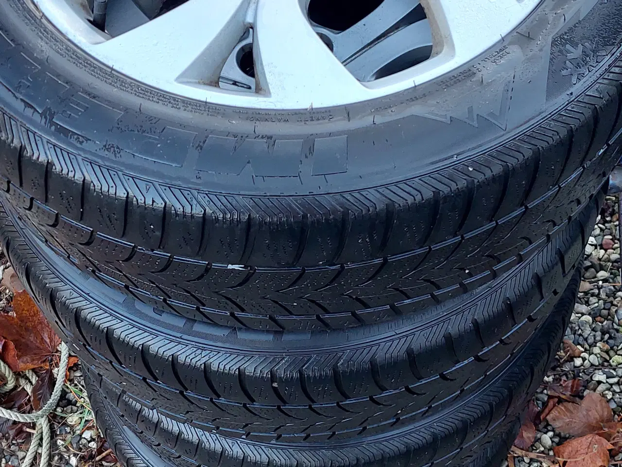 Billede 1 - vinterdæk på alufælge 5x108