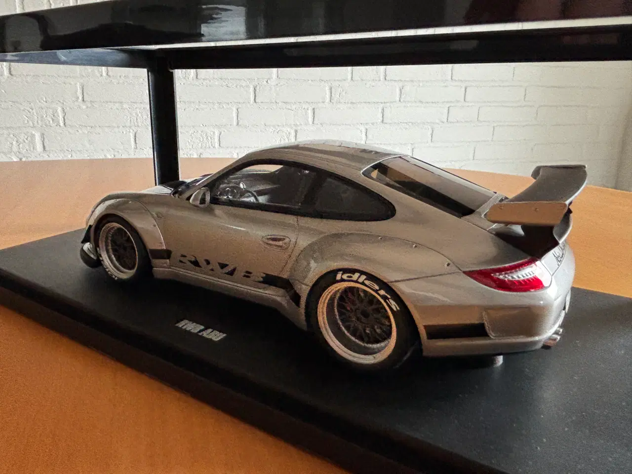 Billede 2 - Porsche 911 RWB 1:18