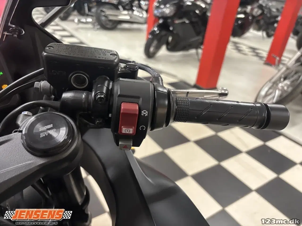 Billede 7 - Honda CBR 650 RC