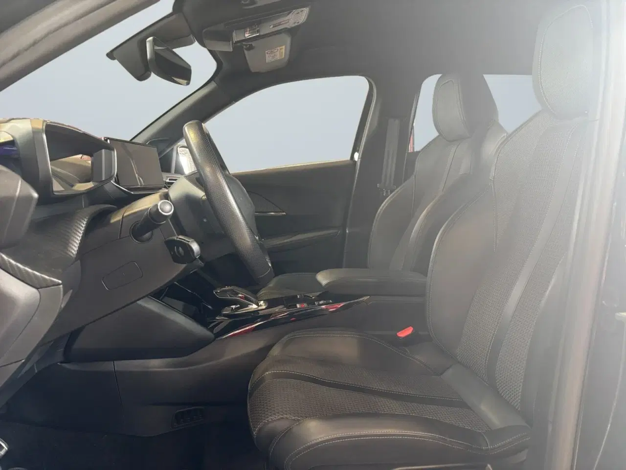 Billede 4 - Peugeot e-2008 50 GT