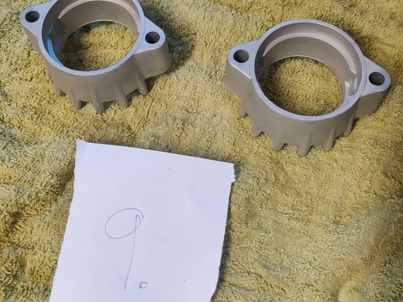 Billede 2 - Flanger til forrør Honda CX