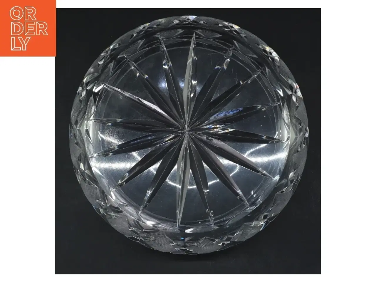 Billede 2 - Krystalskål med mønster (str. Ø 16 cm)