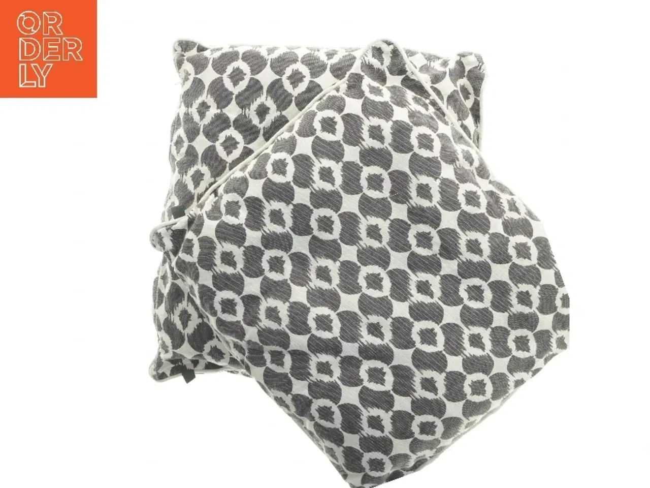 Billede 5 - Grå mønstrede puder (str. 44x40 cm)