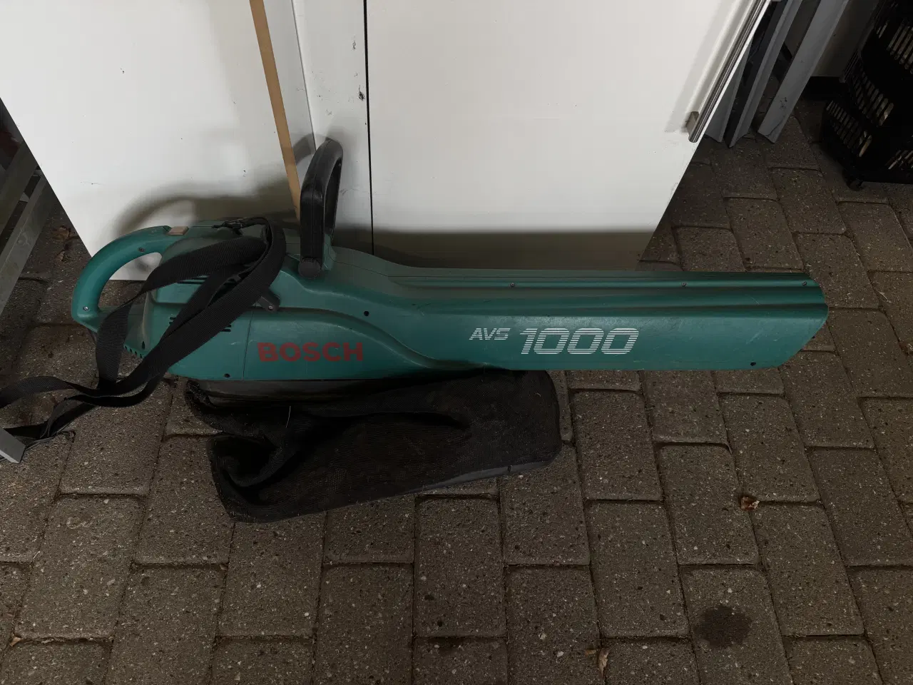 Billede 1 - Bosch AVS 1000 Løvsuger/blæser