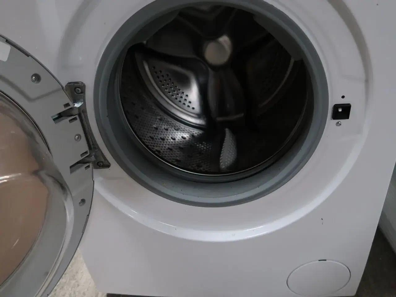 Billede 6 - Ovn WHIRLPOOL, vaskemaskine GRAM