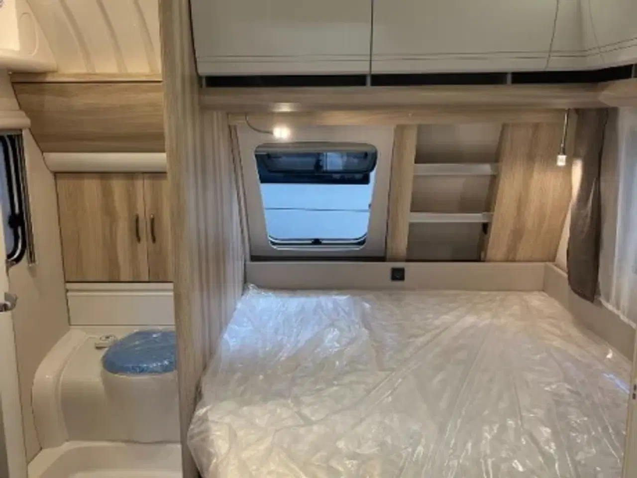 Billede 7 - Hobby De Luxe 460 UFE DK-line