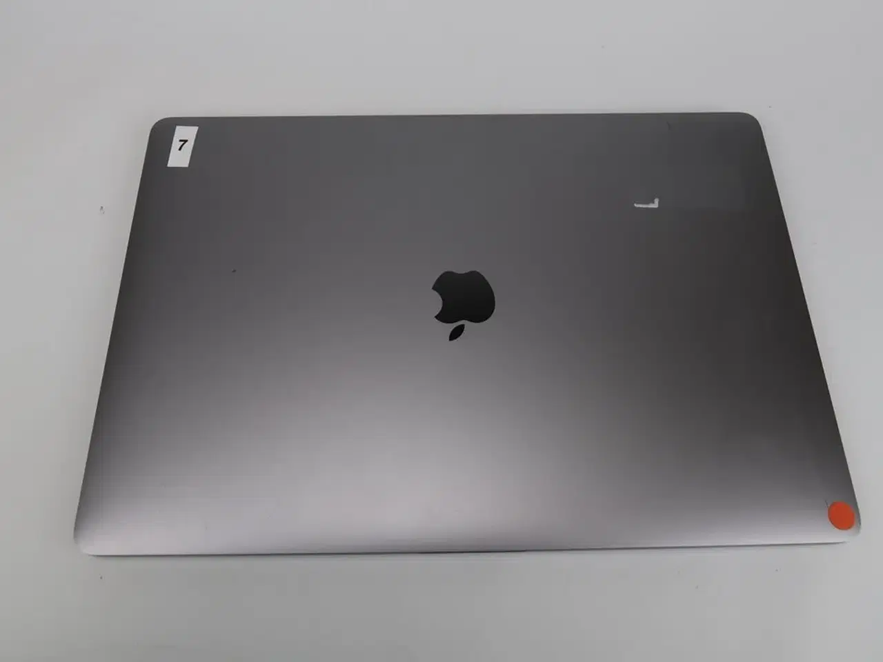 Billede 3 - Apple MacBook Pro A1990 i7-9750 15,4"