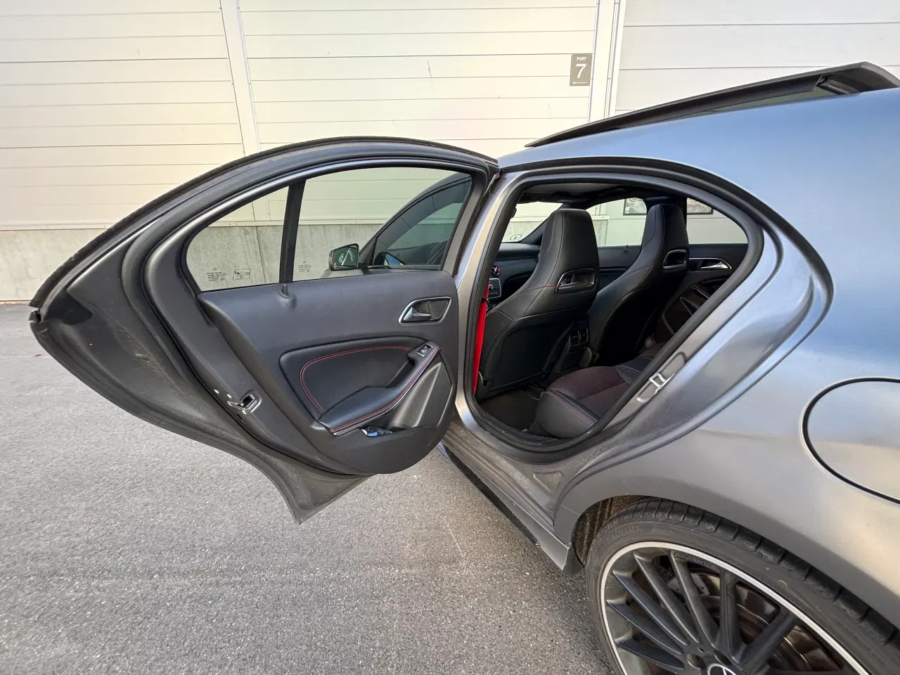 Billede 10 - Mercedes A45 AMG med fuld afgift