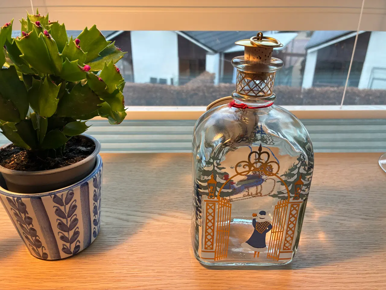 Billede 2 - Holmegaards Juleflaske 1998