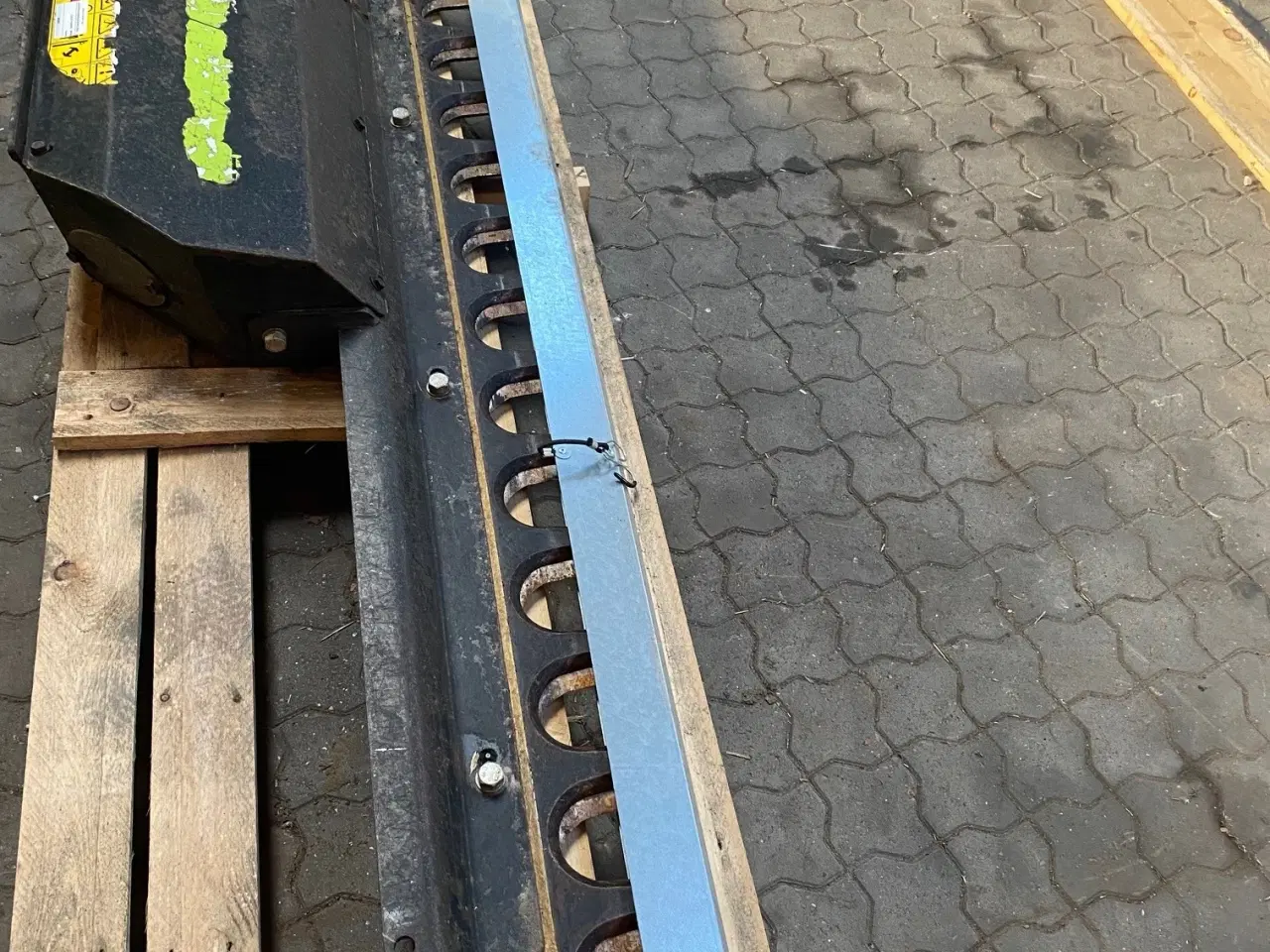 Billede 2 - Hegnsklipper Greentec HX 270