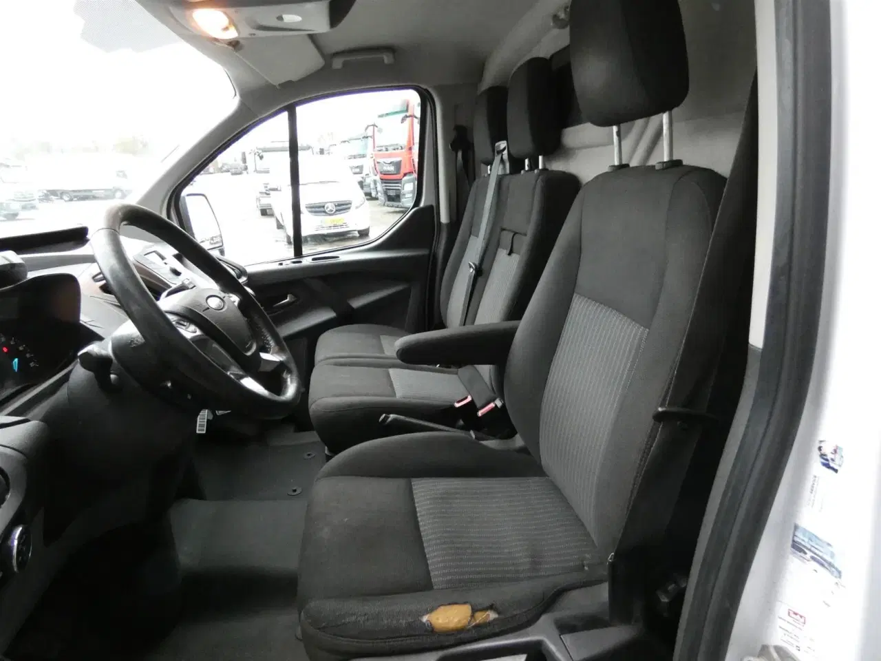 Billede 9 - Ford Transit Custom 290 L2H1 2,0 TDCi Trend 130HK Van 6g