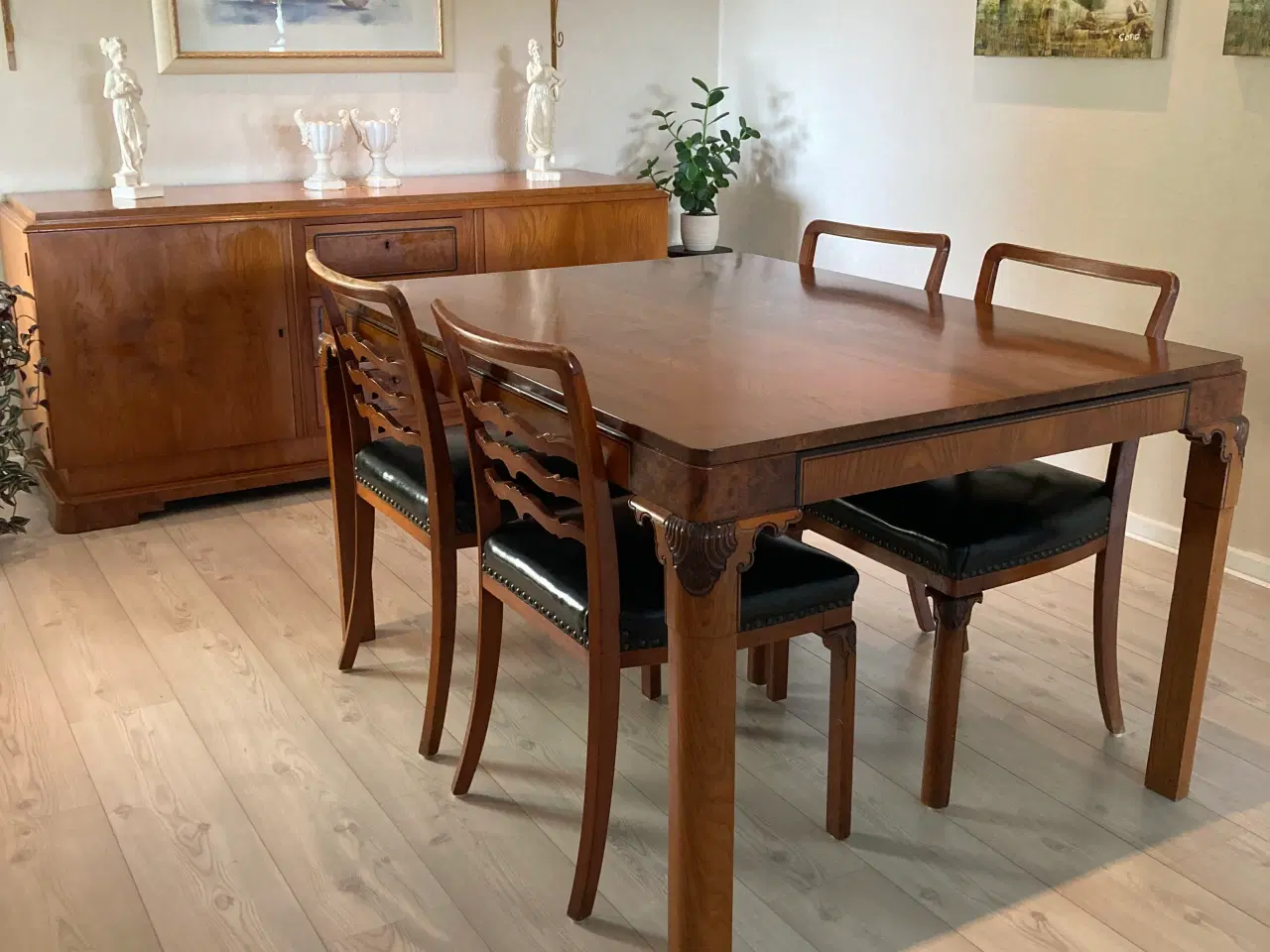 Billede 6 - Spisestue i rosentræ. Lavet i DK i 1935