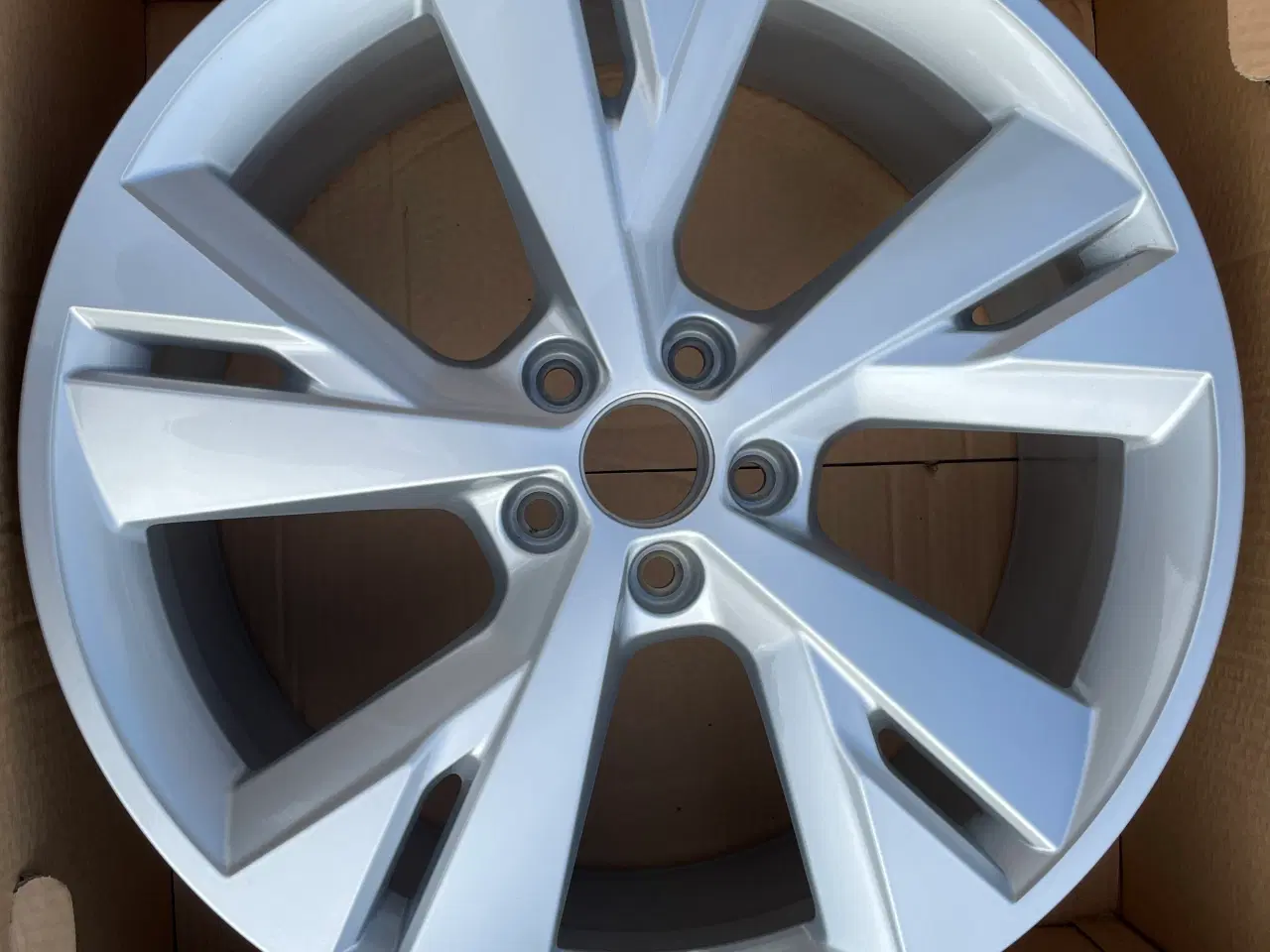 Billede 4 - Audi Q4 20" - 5-Y-eget design (8J x 20" / 9J x 20"