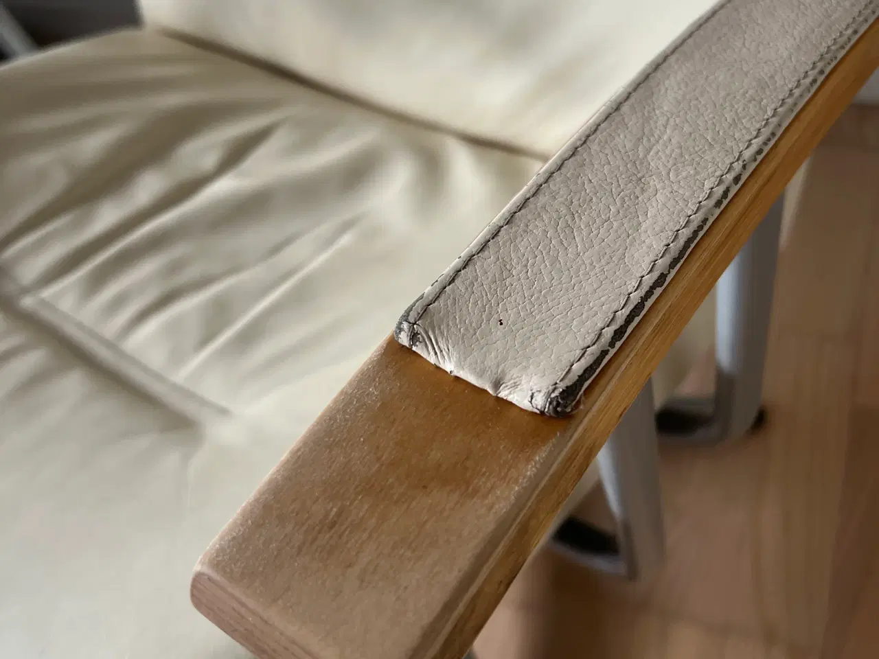 Billede 6 - Stilren lænestol i flot design