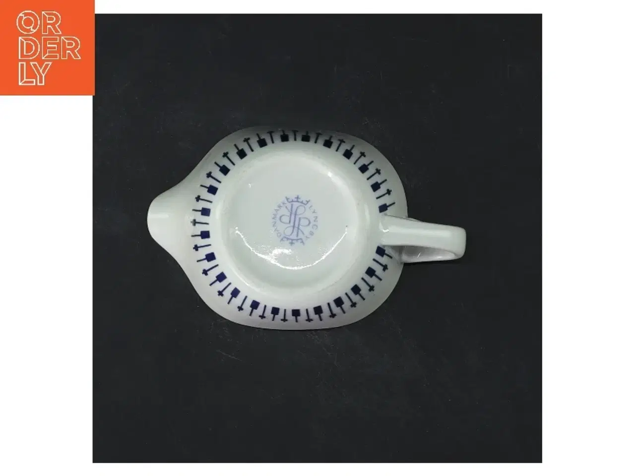 Billede 3 - Flødekande harlekin fra lyngby porcelænsfabrik med blåt mønster(str. 8 cm) fra Lyngby (str. 8 cm)