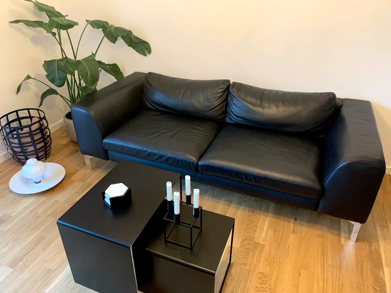 Billede 1 - Lædersofa sort - 200 cm 