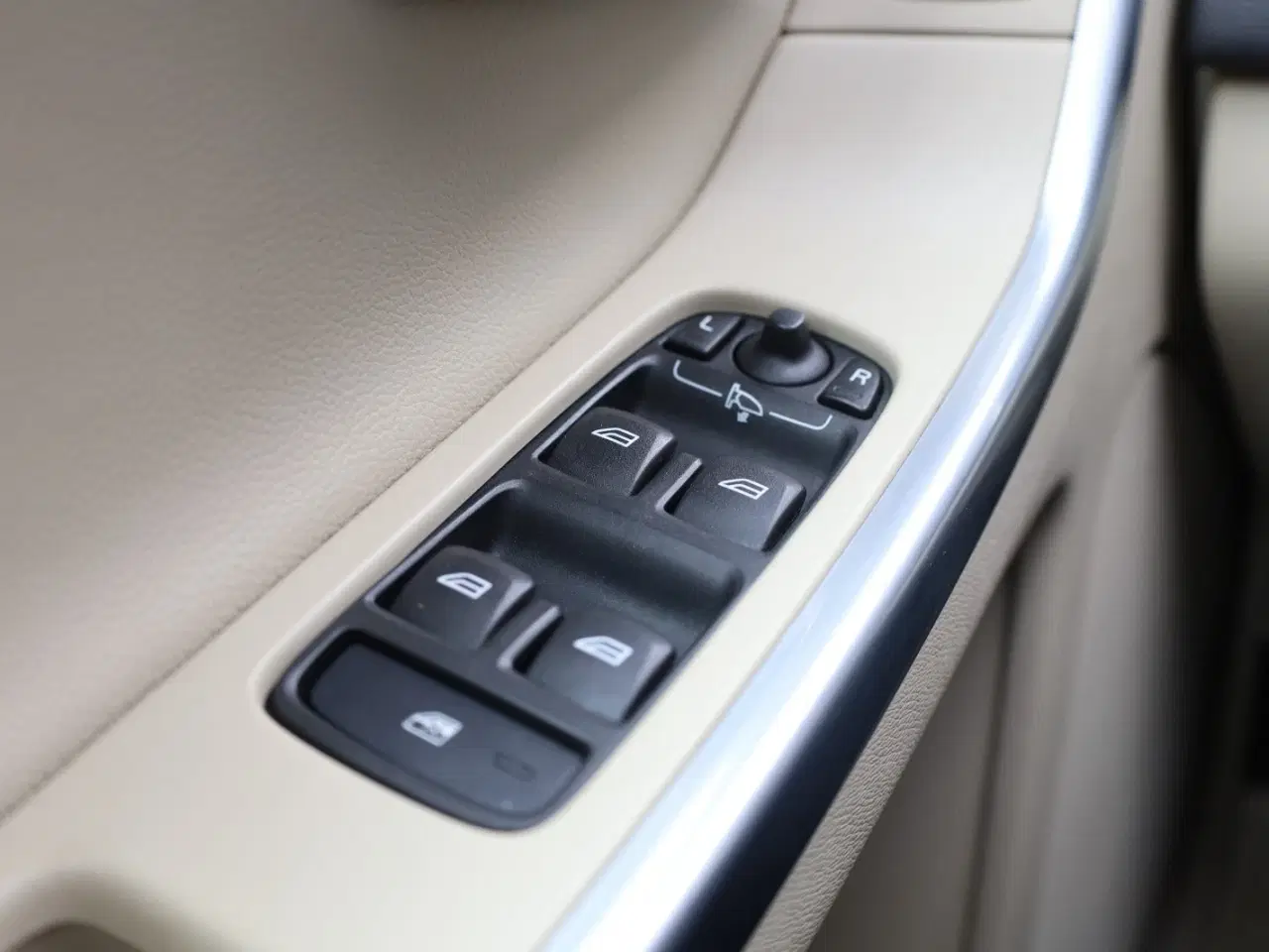 Billede 16 - Volvo XC60 2,0 D4 190 Momentum aut.