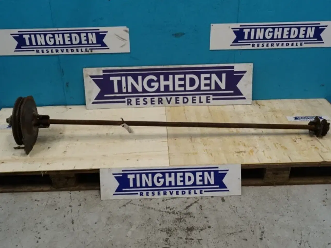 Billede 1 - Dronningborg D4500 Aksel med remskiver