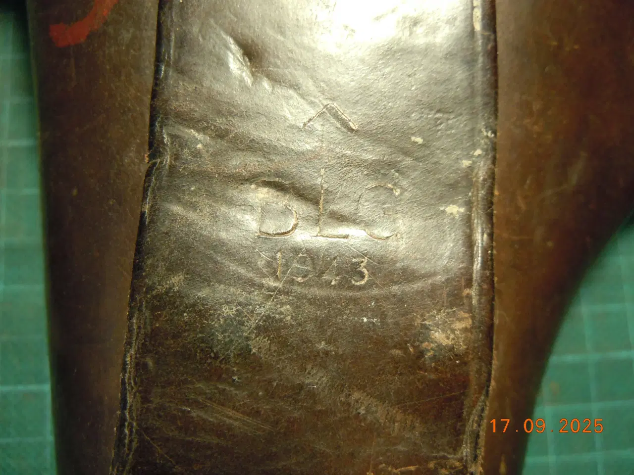 Billede 4 - Signalpistolhylster 1943, England.