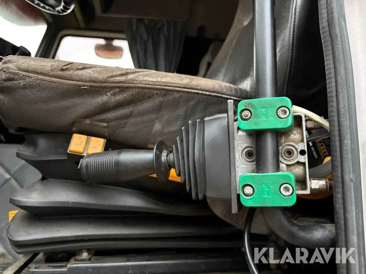 Billede 12 - Lastbil Scania 143 H Streamline med kroghejs