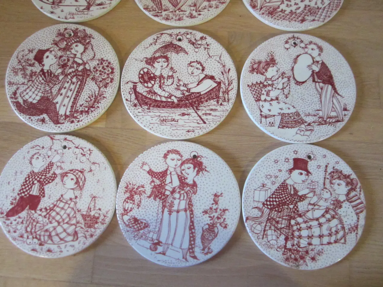 Billede 6 - Meget fine Bjørn Wiinblad stjerneplatter læs i bes