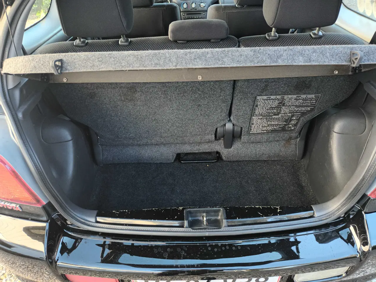 Billede 9 - Toyota Yaris 1,5 T-Sport fra 2001