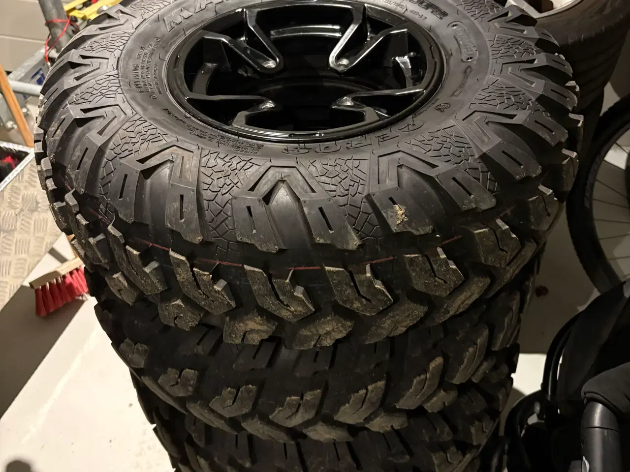 Billede 5 - Can am outlander fælge med næsten nye dæk 